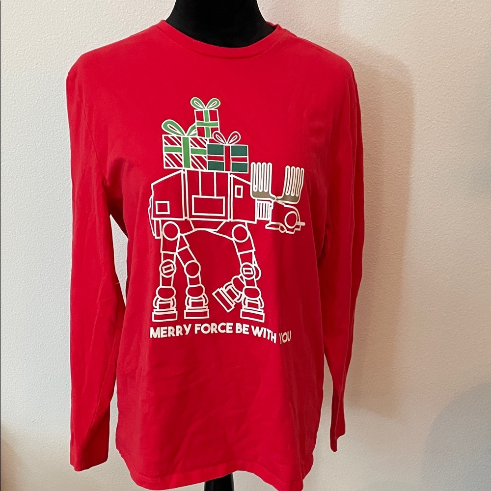 Amazon Essentials Red Star Wars Tee
